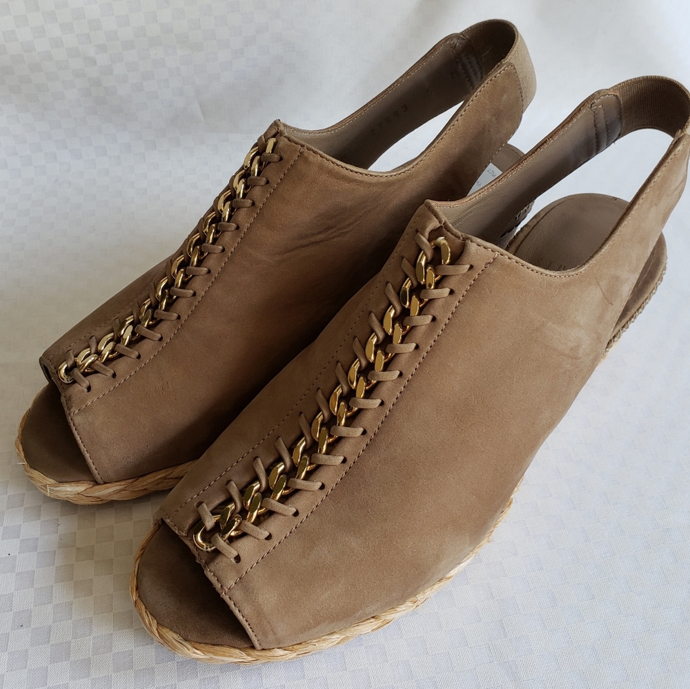 Stuart Weitzman - Tan Espadrille Shoes with Moccasin Design - NWT - Size 5